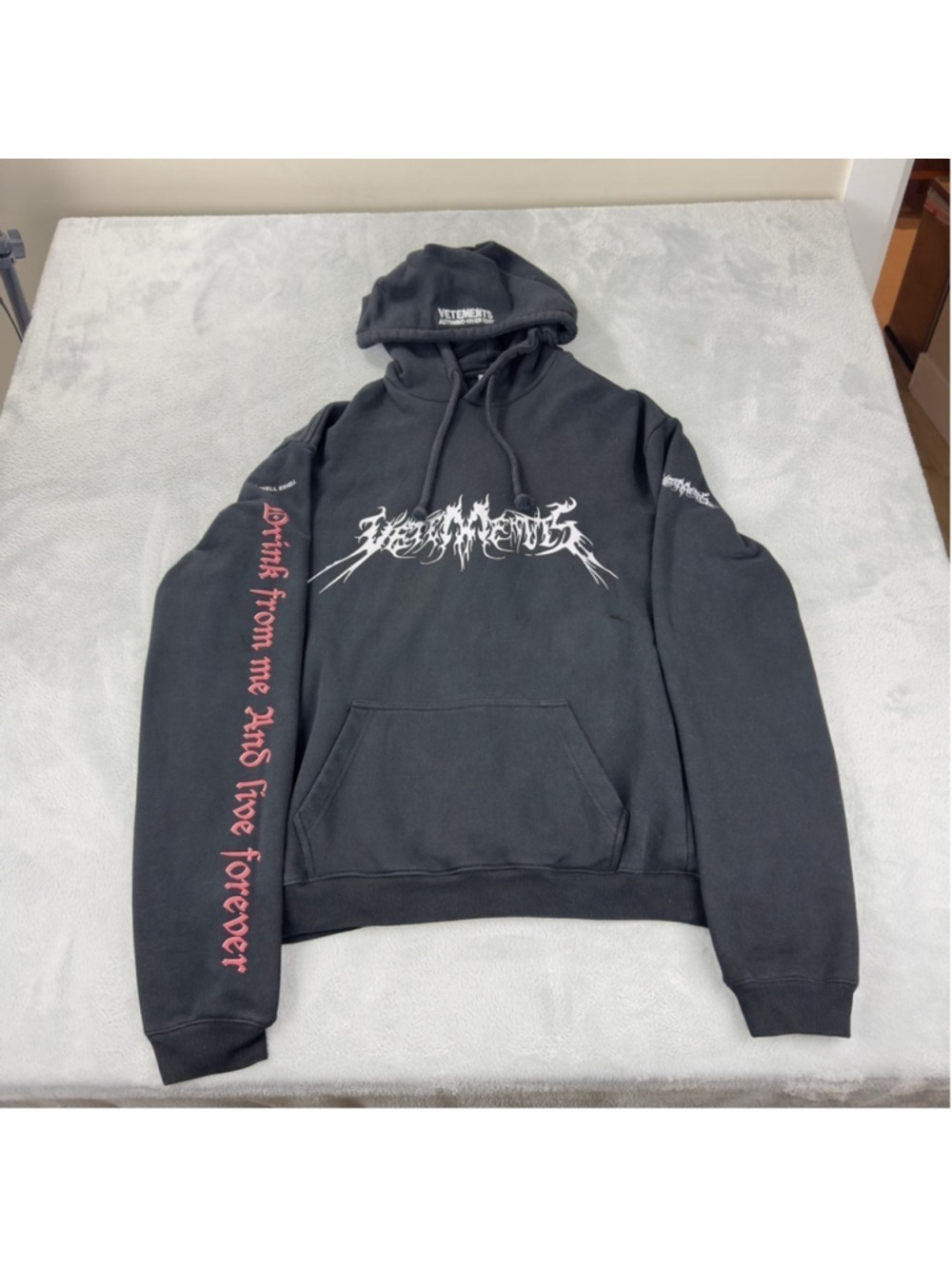 Vetements Men's Size Small Oversized Total Fucking Darkness Hoodie FW17